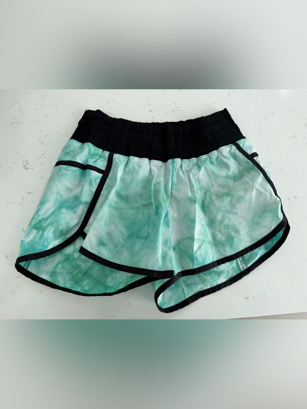 Light Aqua Tie-Dye Women’s Athletic Shorts with Black Trim size 6